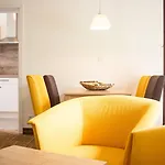 מלון Avital 4*